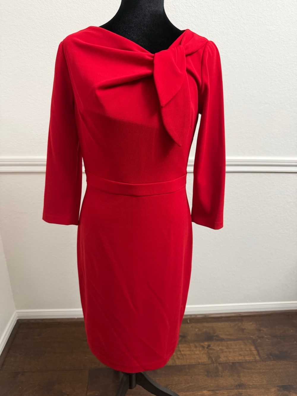 Calvin Klein Red Knot-Neck Sheath Dress